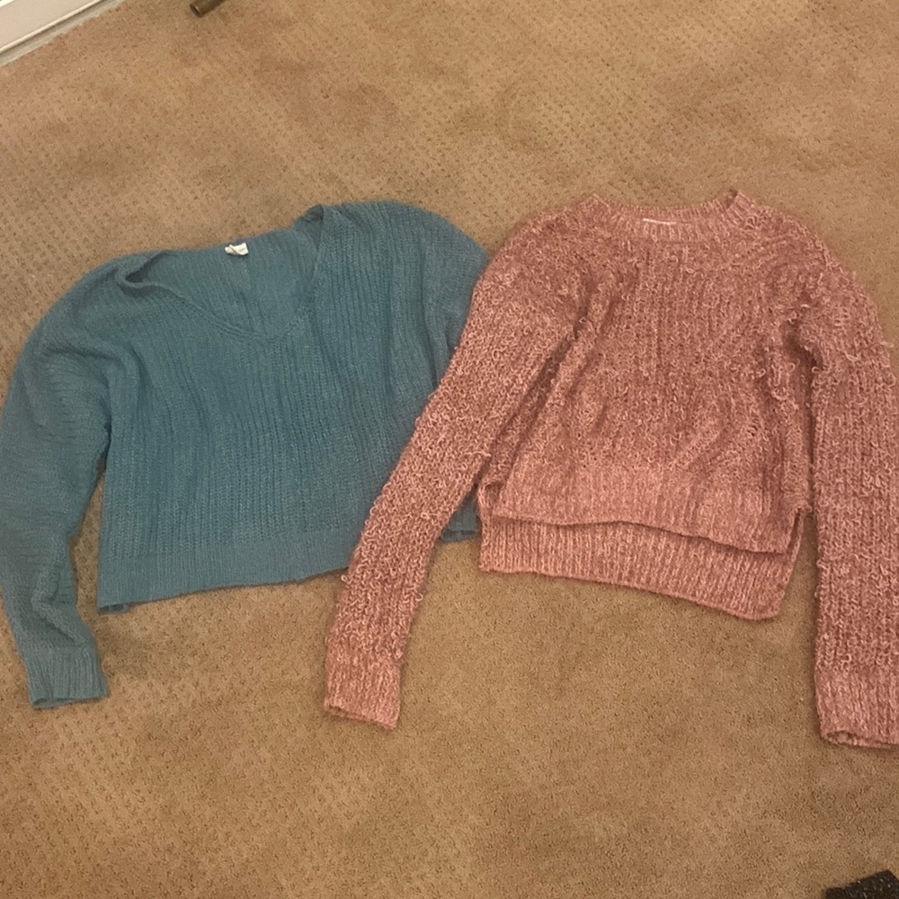 2 juniors sweaters.